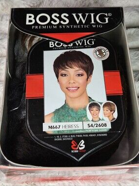 NWT Bobbi Boss M667 Heiress Pixie Wig Color S4/2608